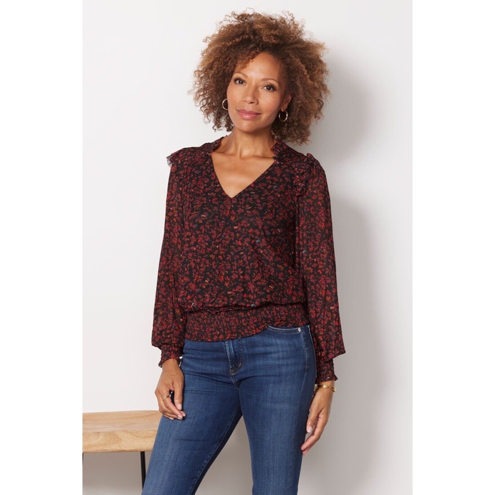 Evereve Black Floral V-Neck Smocked Waist Blouse - Picture 2 of 8